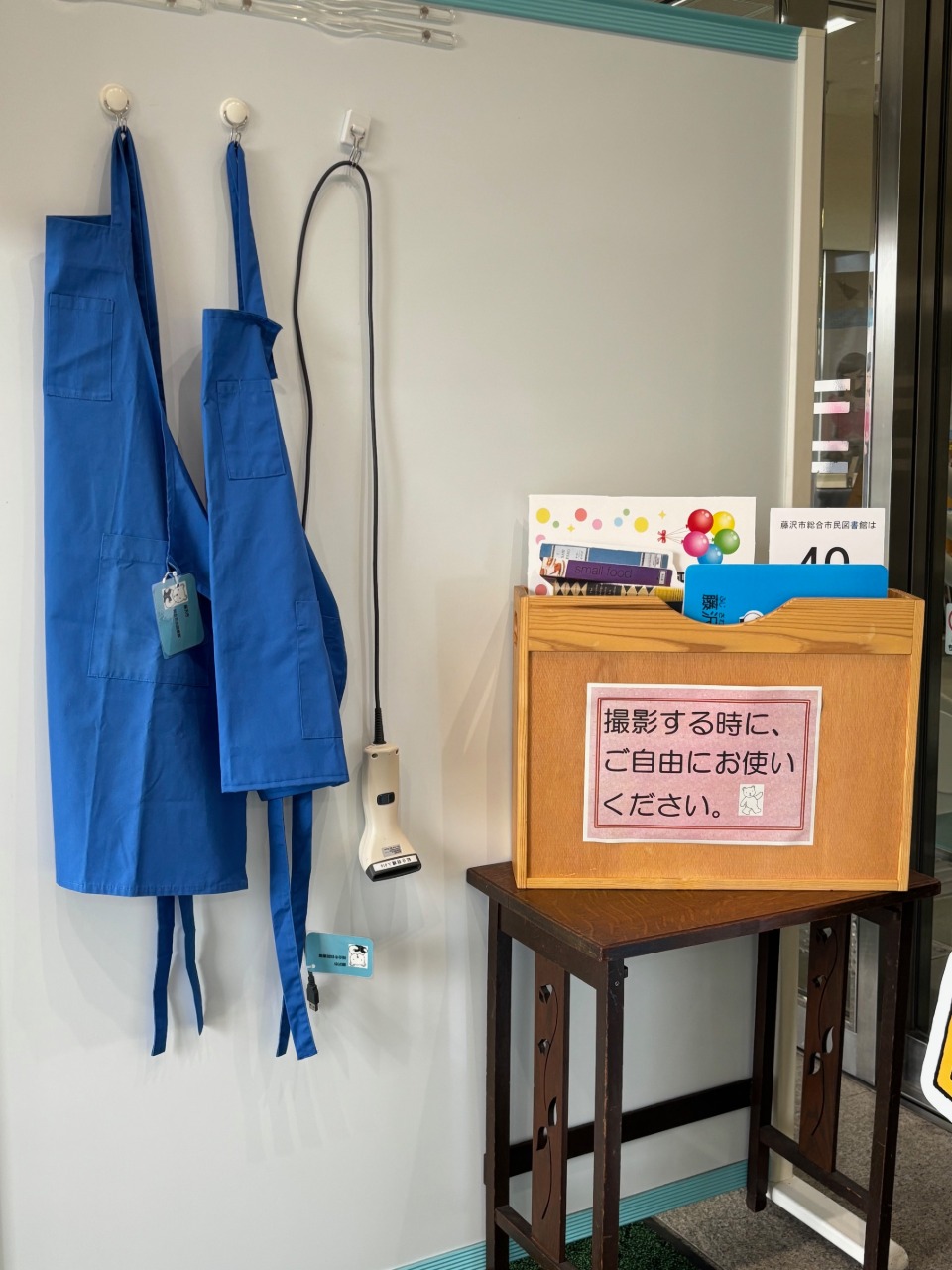 総合市民図書館フォトスポットでの小物の画像